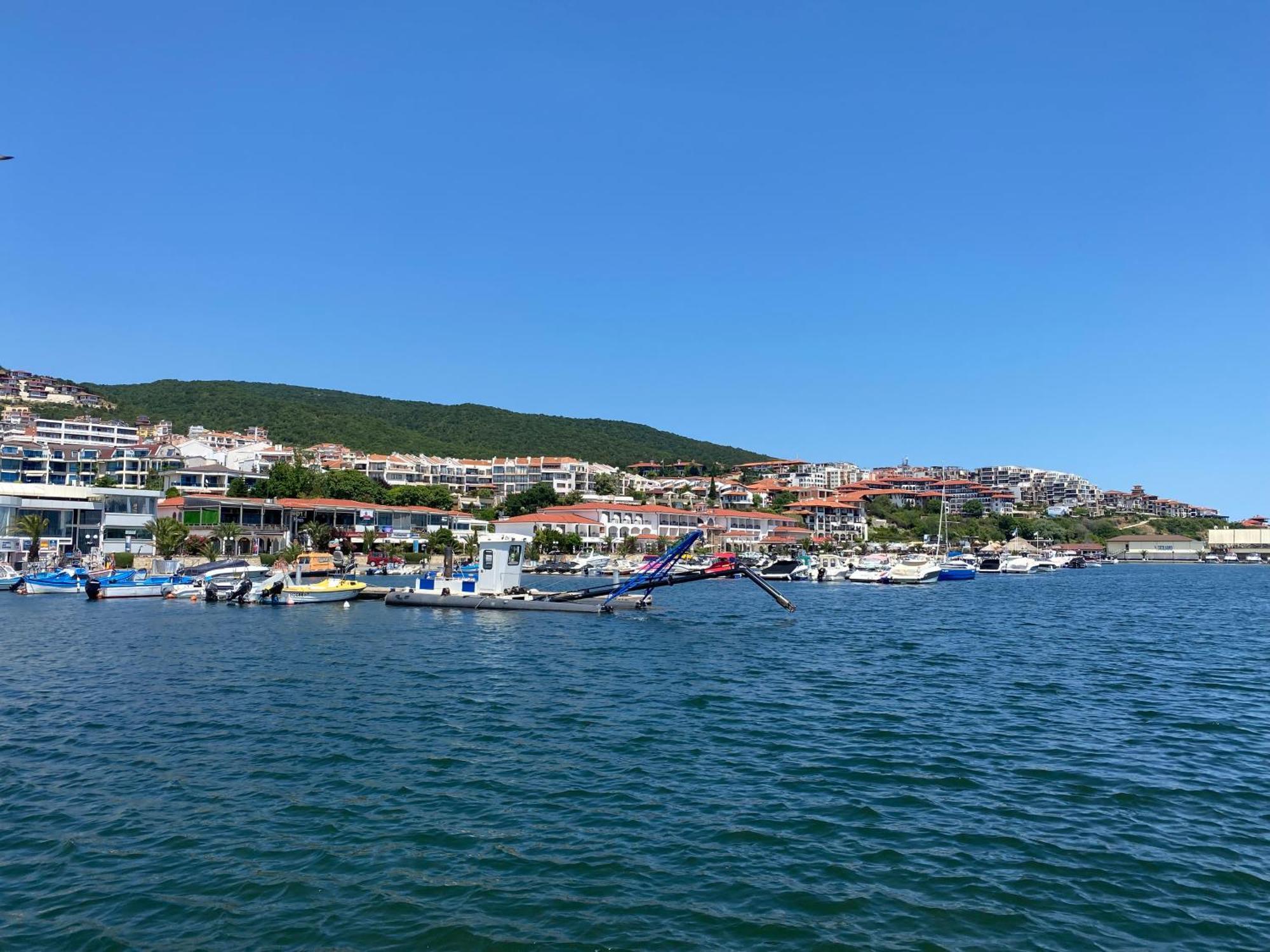 Marina Bay 22 Apartment Sveti Vlas Bagian luar foto